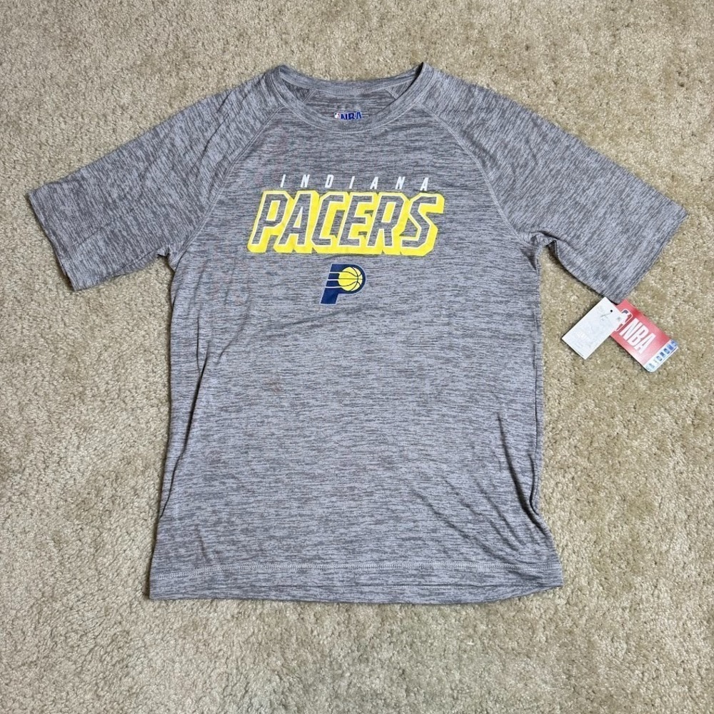 NWT Indiana Pacers NBA Men's M Gray Heather Performance Graphic Shirt‎